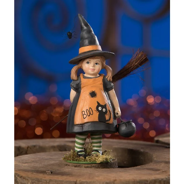 Winnie Halloween Figure