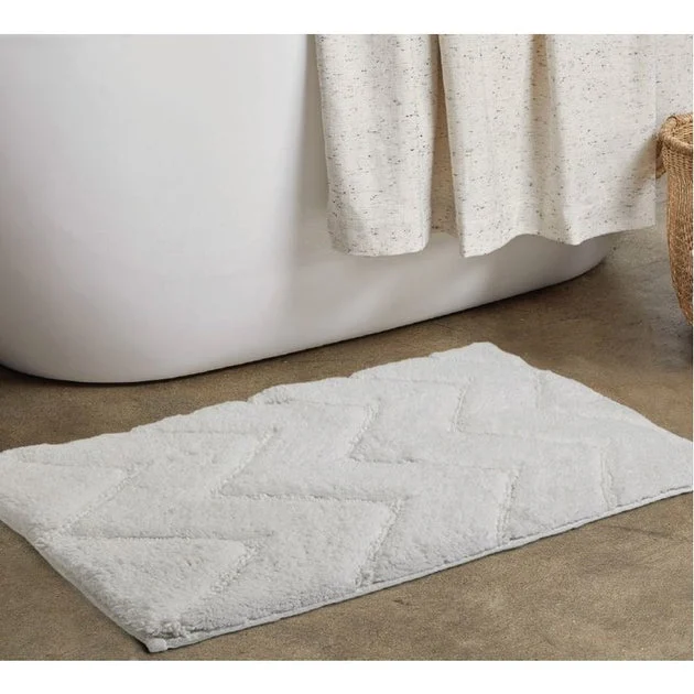 Chevron 20" x 64" Cotton Bath Mat - White