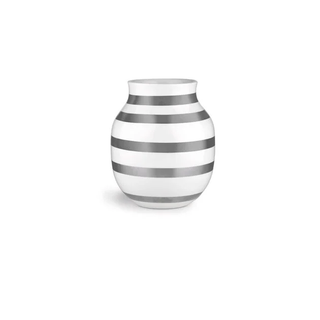 Omaggio 7.9" Vase - Silver