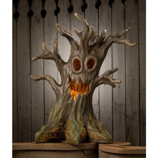 Happy Haunting Tree
