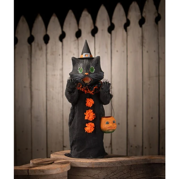 Medium Scaredy Cat Ghoul
