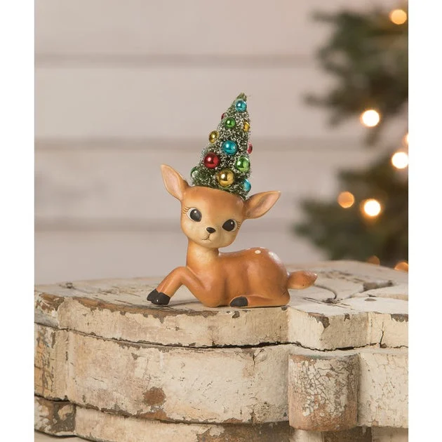 Merry & Bright Resting Reindeer