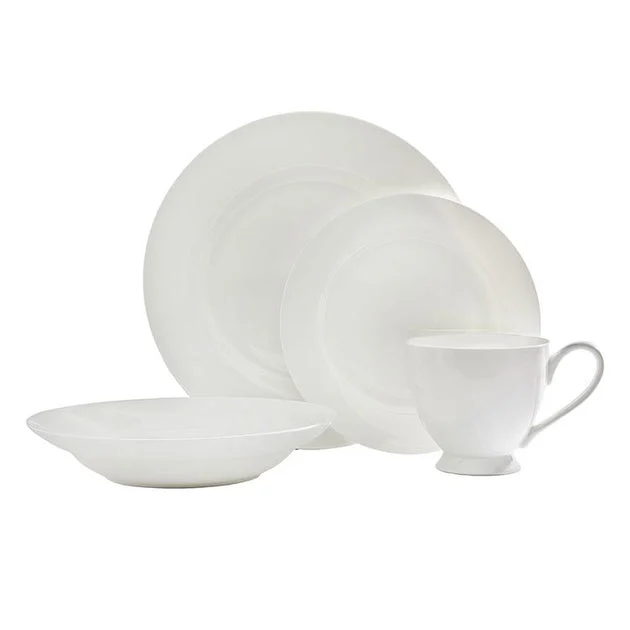 Saborne Bone China Sixteen-Piece Dinnerware Set