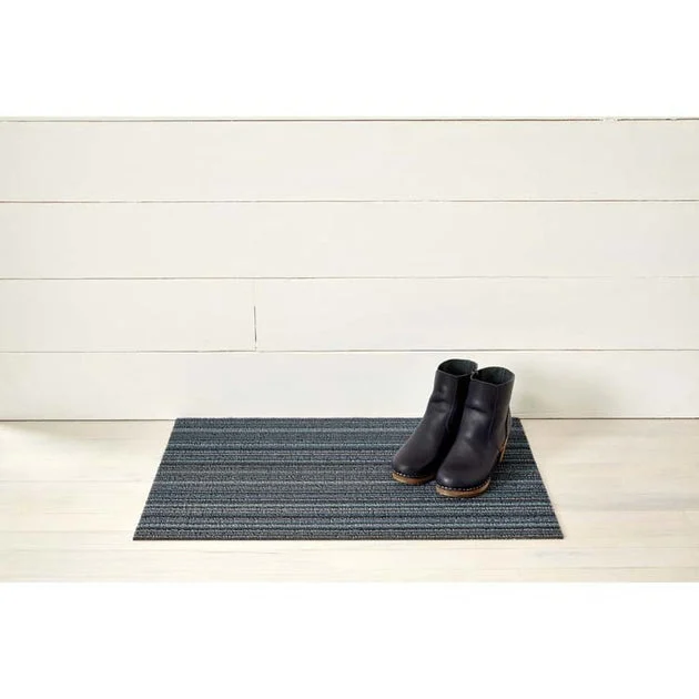 Skinny Stripe Shag Runner 18" x 28" - Blue
