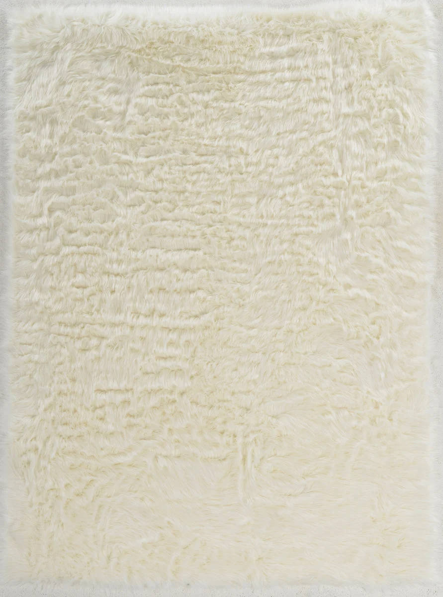 Benzara 2.5 x 1.66 Feet Transitional Faux Fur Rug with Suede Leather Backing, White