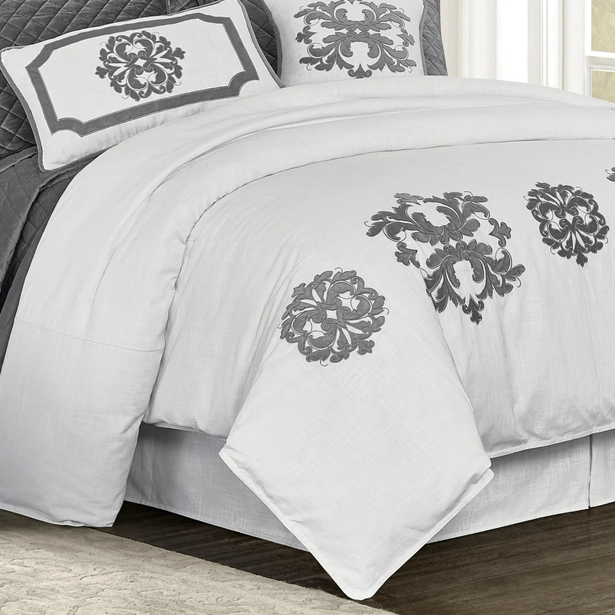 HiEnd Accents Madison Linen Duvet, Super Gray