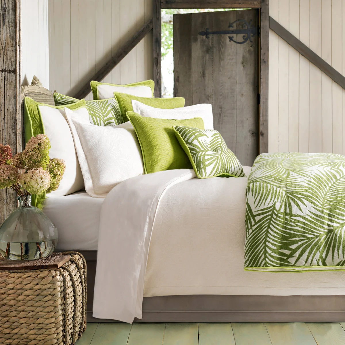 HiEnd Accents Capri Duvet Cover