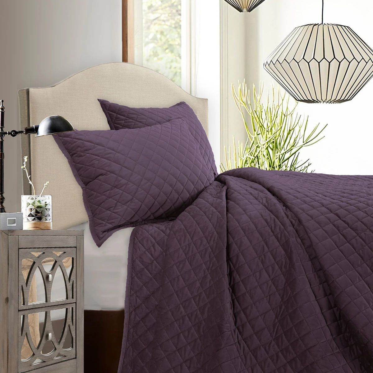 HiEnd Accents 3 pc Velvet Quilt Set, Super King