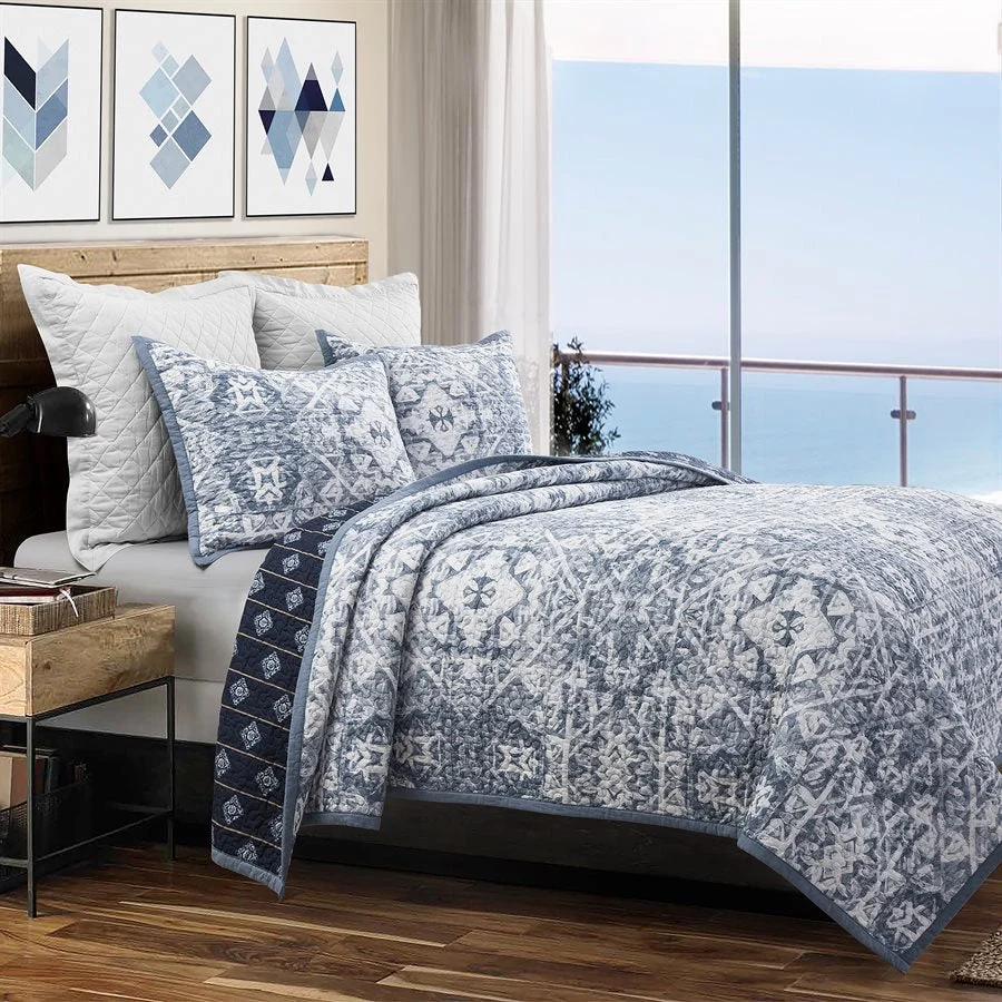 HiEnd Accents Reversible Skyler Quilt Set