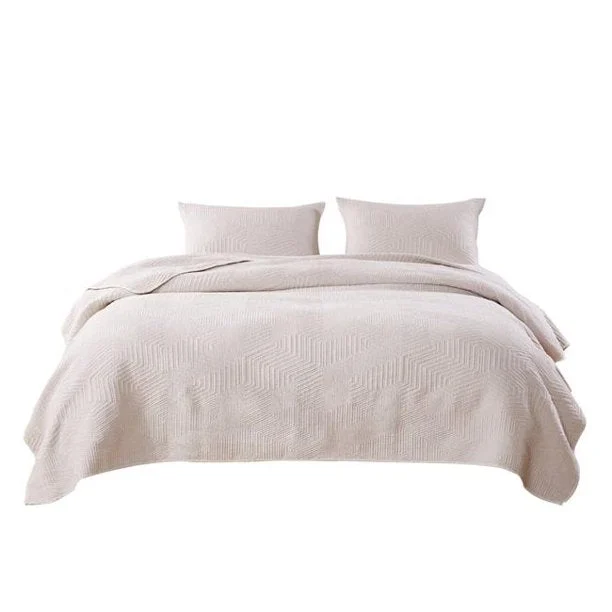 Benzara 3 Piece Microfiber King Size Quilt Set with Geometric Print, Cream