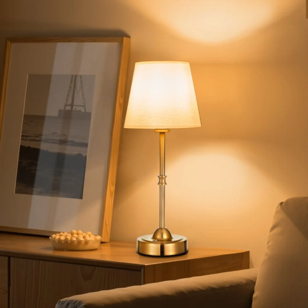 VEVOR Cordless Table Lamp, 5200mAh Built-in Rechargeable Battery Desk Lamp, 3-Level Brightness, Fabric Shade, 2700-3000K Color Temperature, Table Light for Restaurant, Bedroom, Bar Counter, Gold